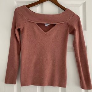 Guess Keyhole Sweater